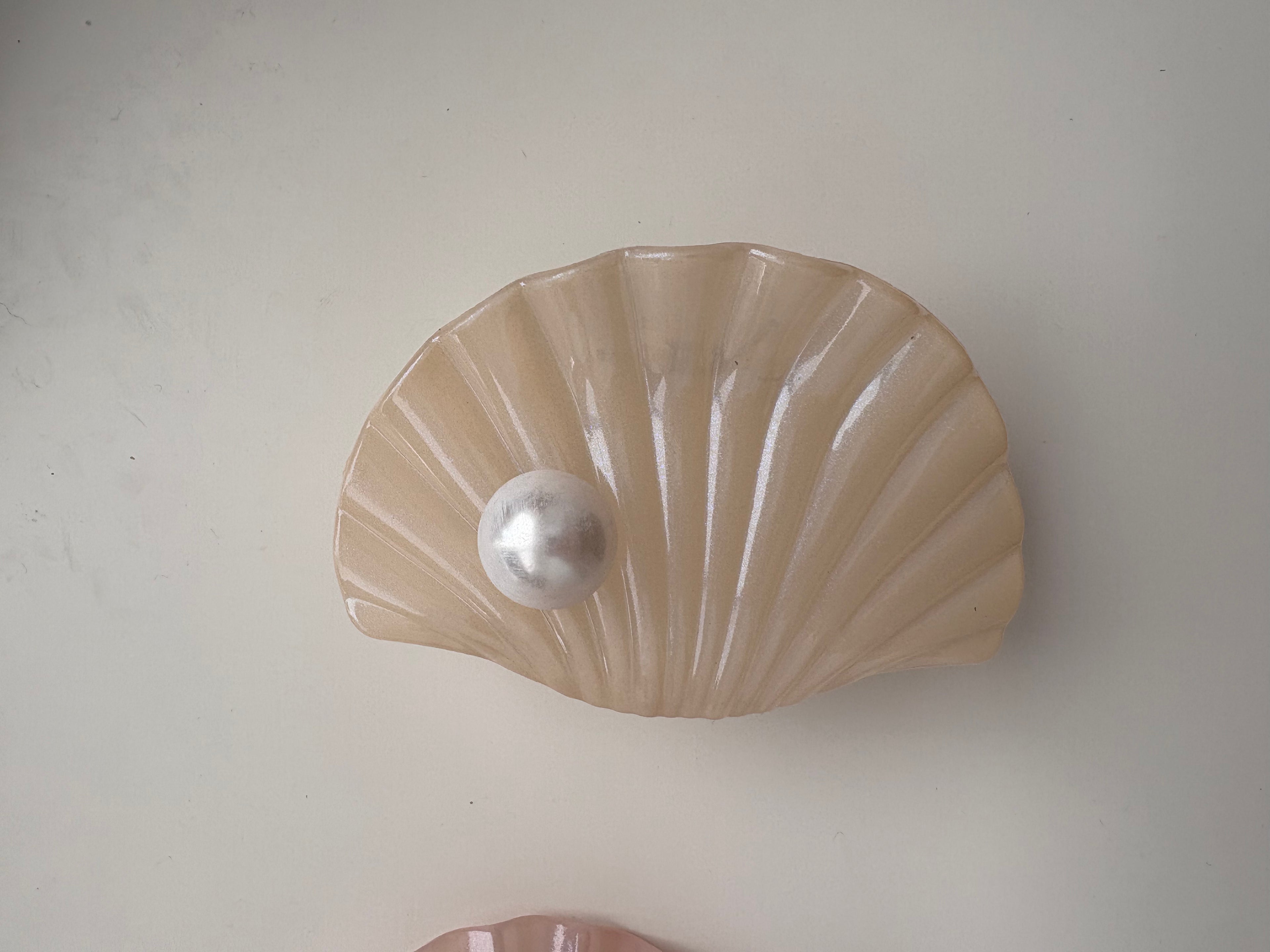 Shell & Pearl Claw Cip